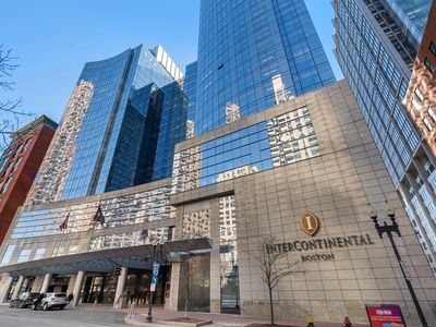 500 Atlantic Ave UNIT 18L