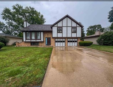 408 Broadmoor Dr