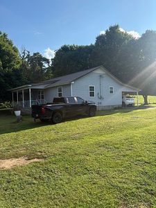 1166 Holt Hollow Rd