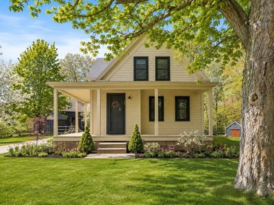 25 Warfield St