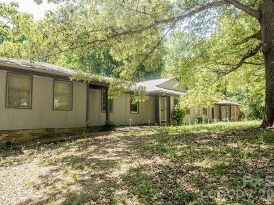 Property at 2472 Lake St, Lincolnton, NC