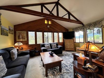 Property at 72743 Shoestring Rd, Cottage Grove, OR