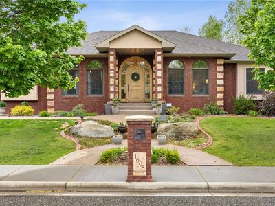 1605 Forest Park Dr