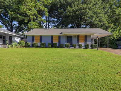 856 White Clover Ln