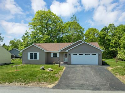 28 Linny Lane