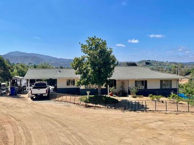 3158 Mary Ln