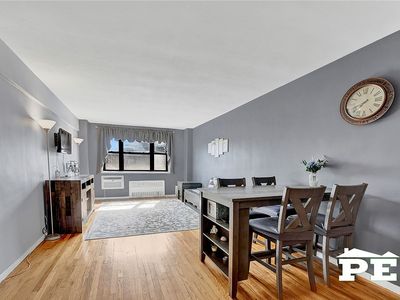 3855 Shore Pkwy APT 2L