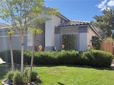 988 Upper Meadows Pl