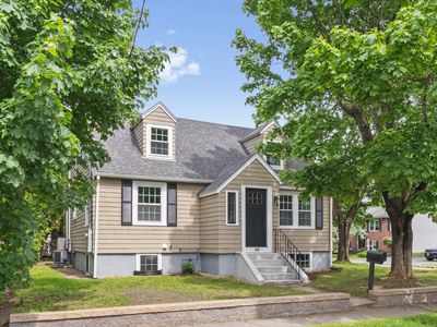 22 Grove Rd