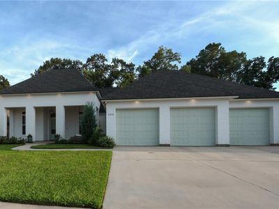 202 Long Oak Ln