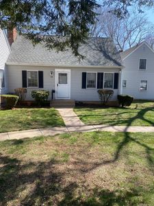 102 Wetherell St APT 32