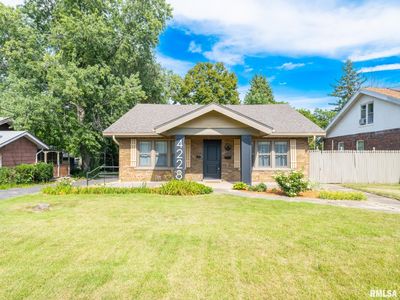 4228 N Prospect Rd