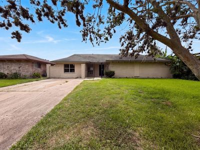 Property at 12510 Daventry Ln, Houston, TX