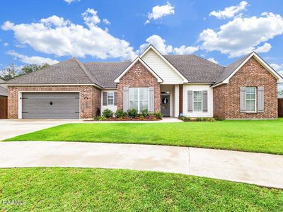 105 Buttonwood Dr