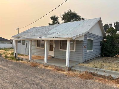 733 Sunset Dr