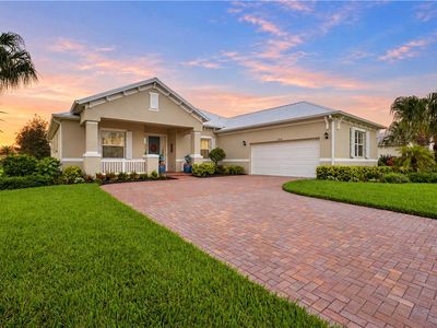 2534 Saint Lucia Cir