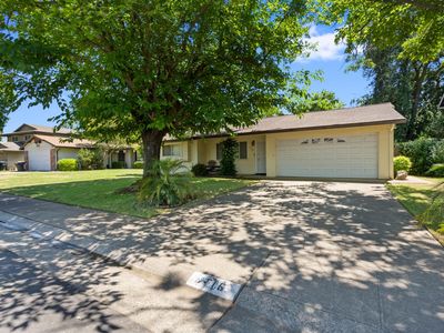 9116 Feather River Way