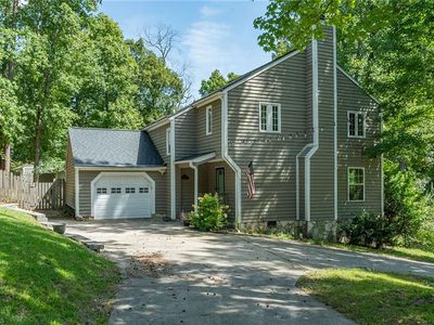 112 Brandon Ln