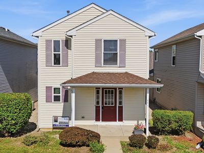 571 Sandy Ct
