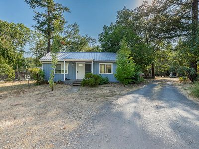 2524 Rockydale Rd