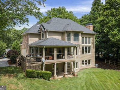 46 Lakecrest Cir