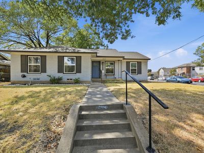2421 Hillburn Dr