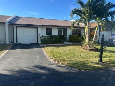 5436 Laurel Oak Street