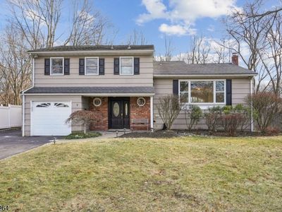 7 Mansfield Ct