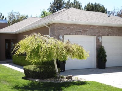 676 River View Dr