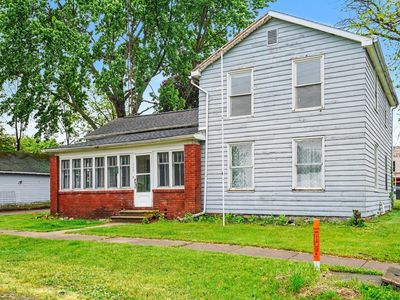 232 S 2nd St