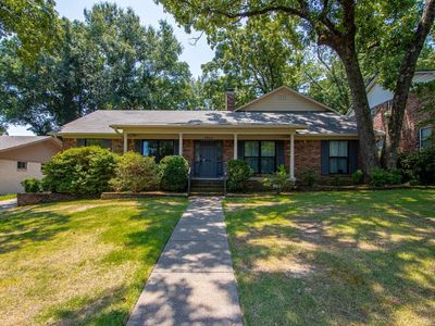 7215 I St