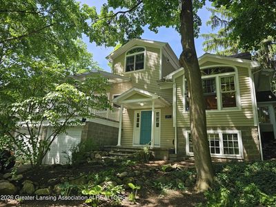 648 Sunset Ln