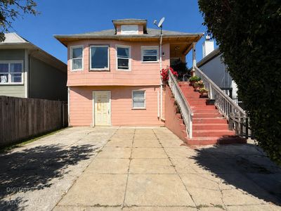 Property at 3227 Chestnut St, Oakland, CA