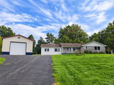 6190 Cole Rd