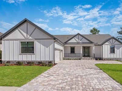 5601 Summit View Dr
