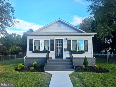 235 Carvel Rd