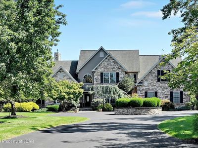 37 Kara Ln