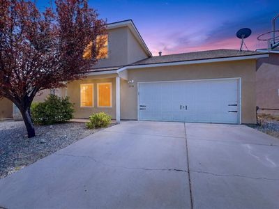 5758 Pinon Altos Rd NW