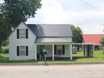 700 Main St
