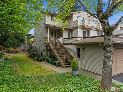 4701 NW Walgren Drive #A201