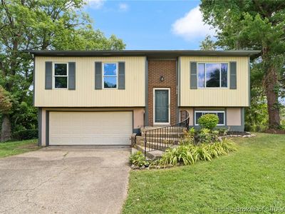 2704 Scales Court