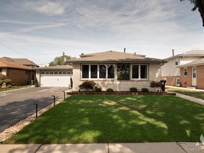 7934 W 81st Pl