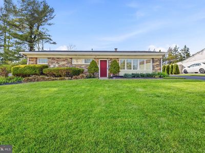637 School Line Dr