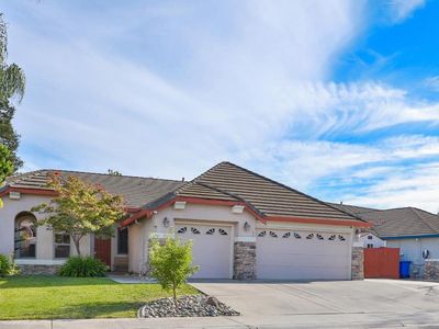 9404 Lyndley Plaza Way