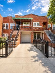 77 Bay 38th St