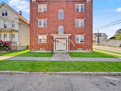 531 S Irving Ave