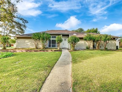 12401 Pleasant Valley Dr