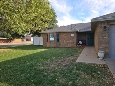 3721 Benjamin Davis Dr