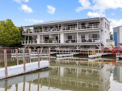 1556 NW Catawba Rd Unit F