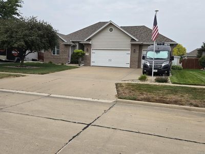 415 Brookshire Ct